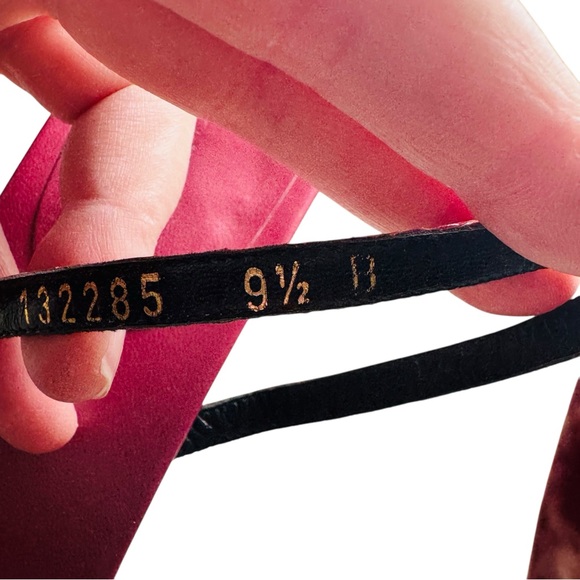 Gucci Authentic Snakeskin Leather Strappy Heels - Picture 12 of 14